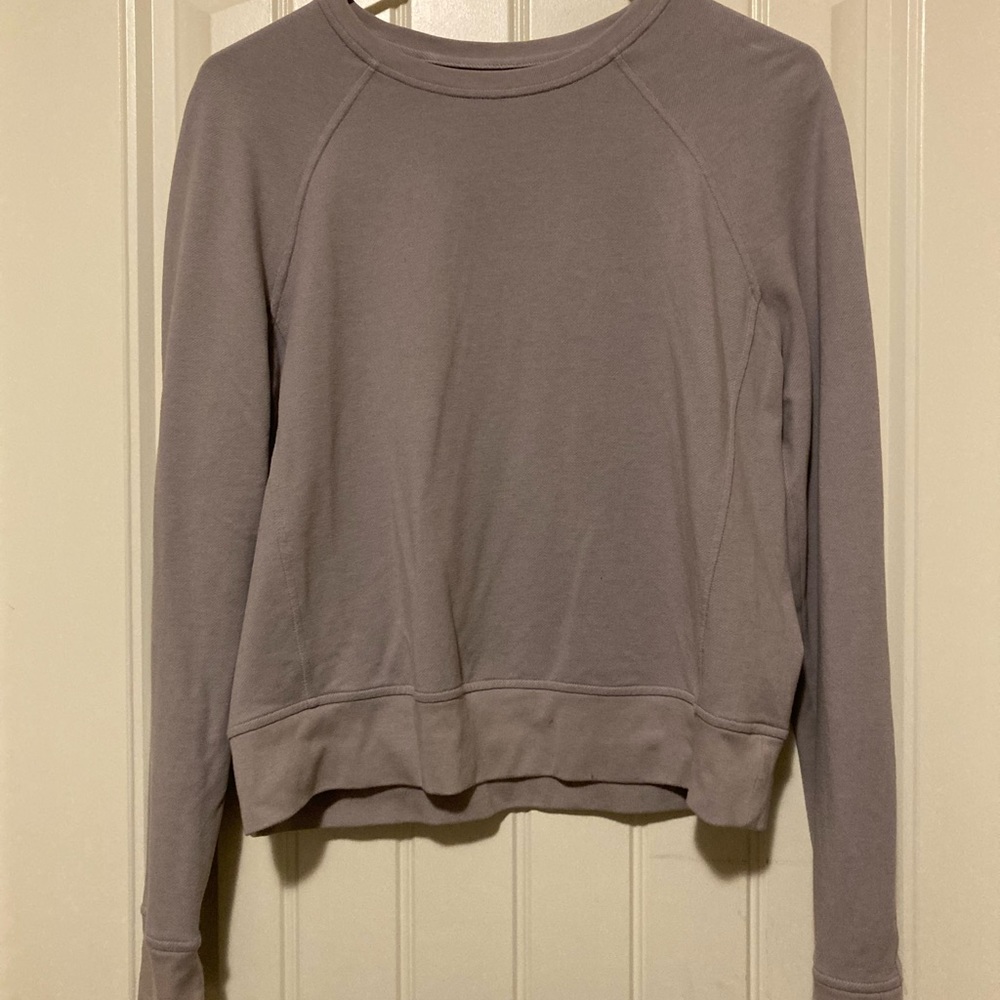 Lululemon crewneck sweatshirt